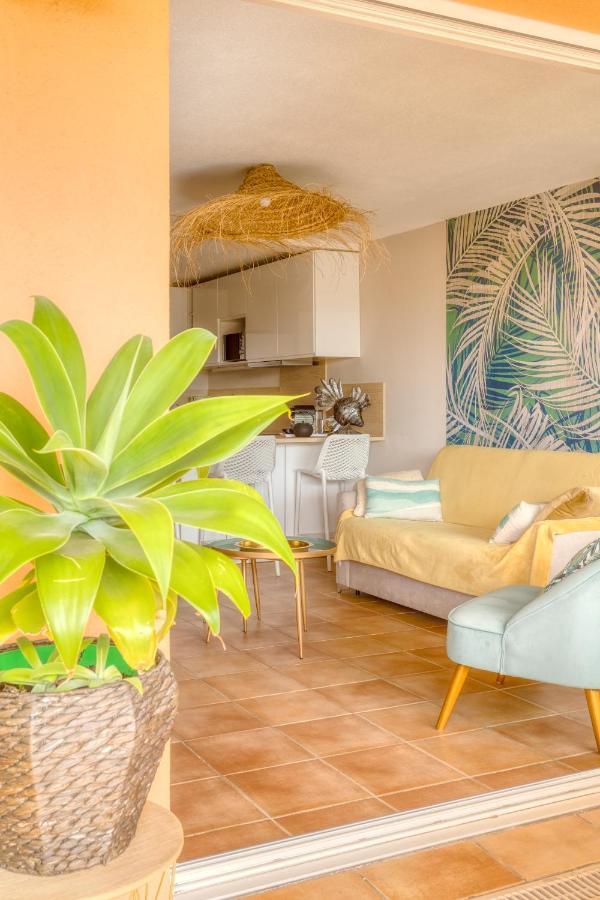Bel Appartement Classe 3 Etoiles Bormes-les-Mimosas Exterior foto